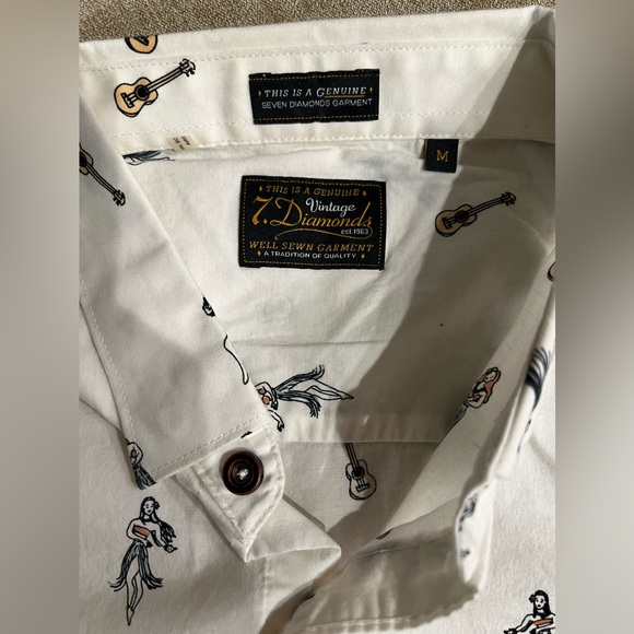 7 Diamonds Vintage Hawaiian Shirt - Medium - Picture 2 of 4